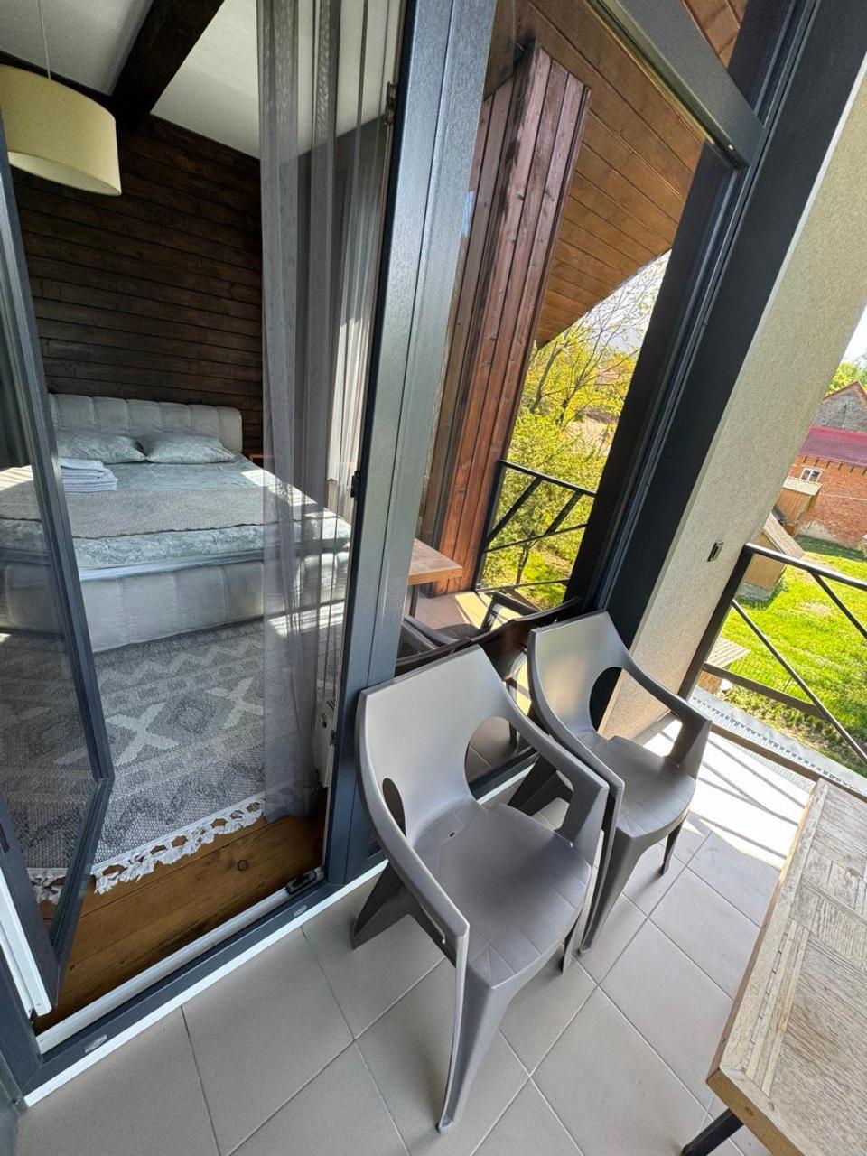Girske Povitria 2 Villa Yaremche Luaran gambar