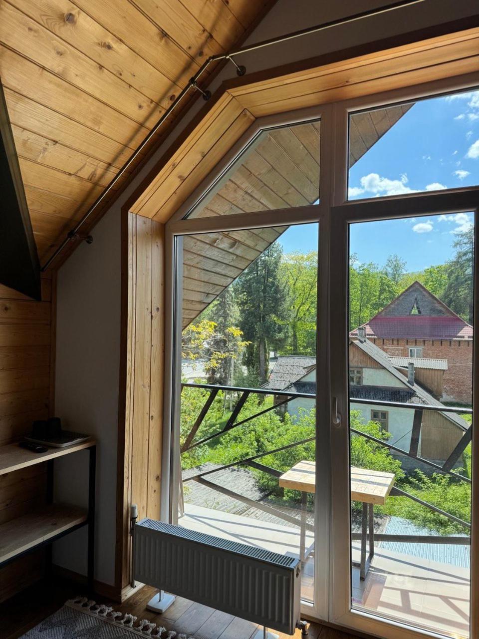 Girske Povitria 2 Villa Yaremche Luaran gambar